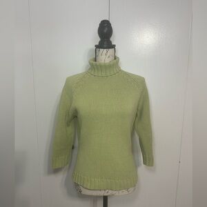 Vintage GAP Women's Turtle Neck Sweater - Soft Green